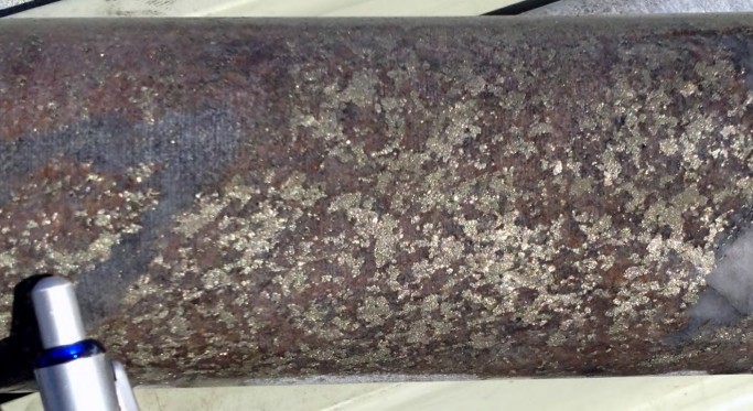 D:\My Ducuments\Broken Hill Prospecting\BPL - photos\January 2013_Drilling\core photo (7) - Copy.JPG