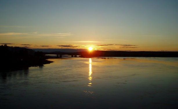 C:\Users\u34907\AppData\Local\Microsoft\Windows\INetCache\Content.Word\Finland 2008_3_midnight.jpg
